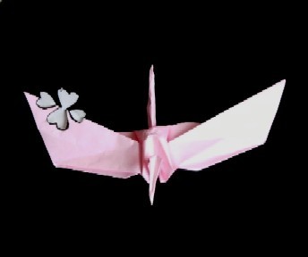 折り紙切り絵「変形折り鶴�V」
