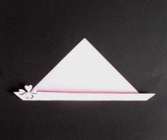 折り紙切り絵「変形折り鶴�V」説明3