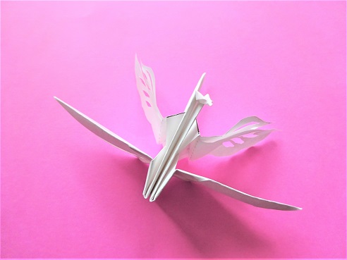 折り紙切り絵・蝶と天使