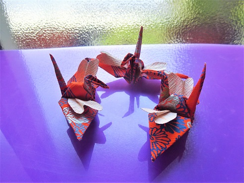 三羽のトンボ折り鶴